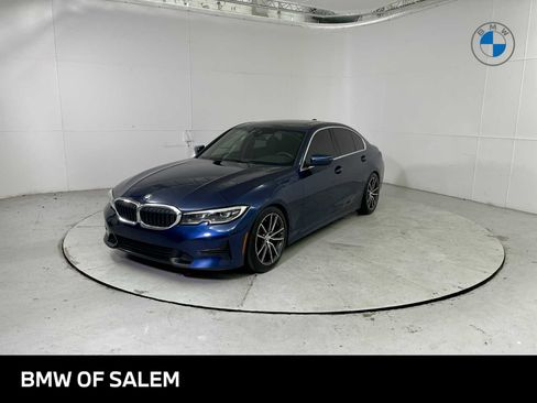Used 2019 BMW 330i xDrive Sedan w/ Convenience Package image 1