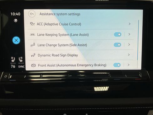 New 2026 Volkswagen Atlas Cross Sport SEL Premium R-Line AWD/4WD image 8
