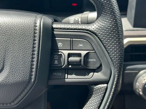 Used 2026 Toyota Tacoma SR5 AWD/4WD image 38