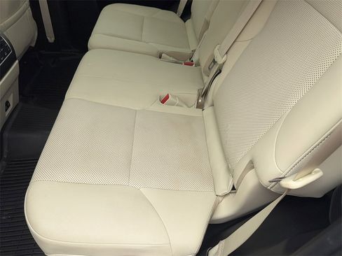 Used 2022 Lexus GX 460 Premium image 41