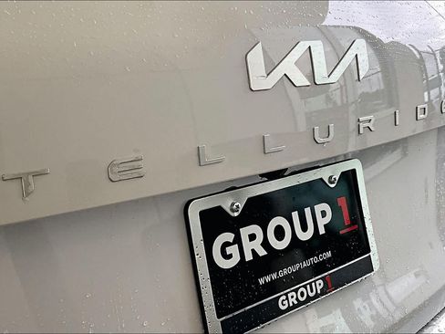 Used 2025 Nissan Rogue SV FWD image 28