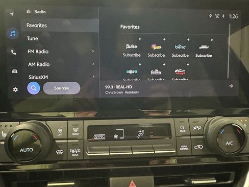 Used 2025 Toyota Grand Highlander AWD image 27