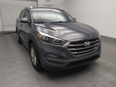 Used 2017 Hyundai Tucson SE w/ SE Popular Package 02 AWD/4WD image 13