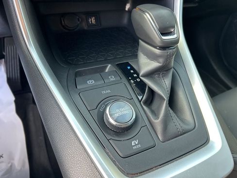 Used 2025 Toyota RAV4 XSE image 11