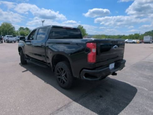 Used 2025 Chevrolet Silverado 1500 Custom Trail Boss w/ Dark Appearance Package AWD/4WD image 30