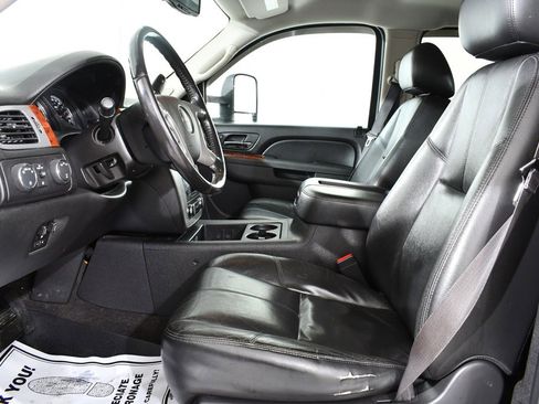 Used 2013 GMC Sierra 2500 SLT w/ SLT Convenience Package image 6