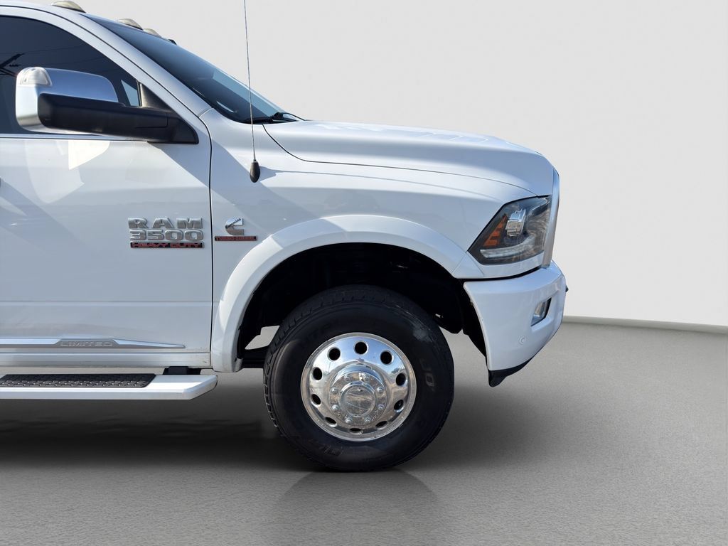 Used 2018 RAM 3500 Laramie Longhorn AWD/4WD image 28