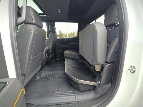 New 2026 GMC Sierra 1500 AT4 w/ AT4 Premium Package image 15