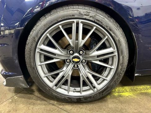 Used 2010 Chevrolet Camaro SS w/ RS Package image 9