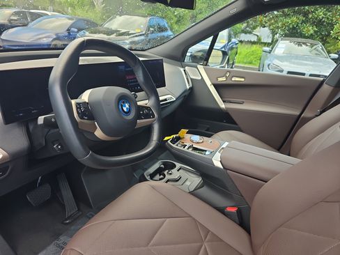Certified 2024 BMW iX M60 w/ Luxury Package AWD/4WD image 25