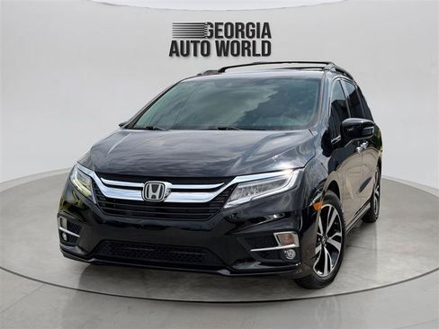 Used 2018 Honda Odyssey Elite image 4