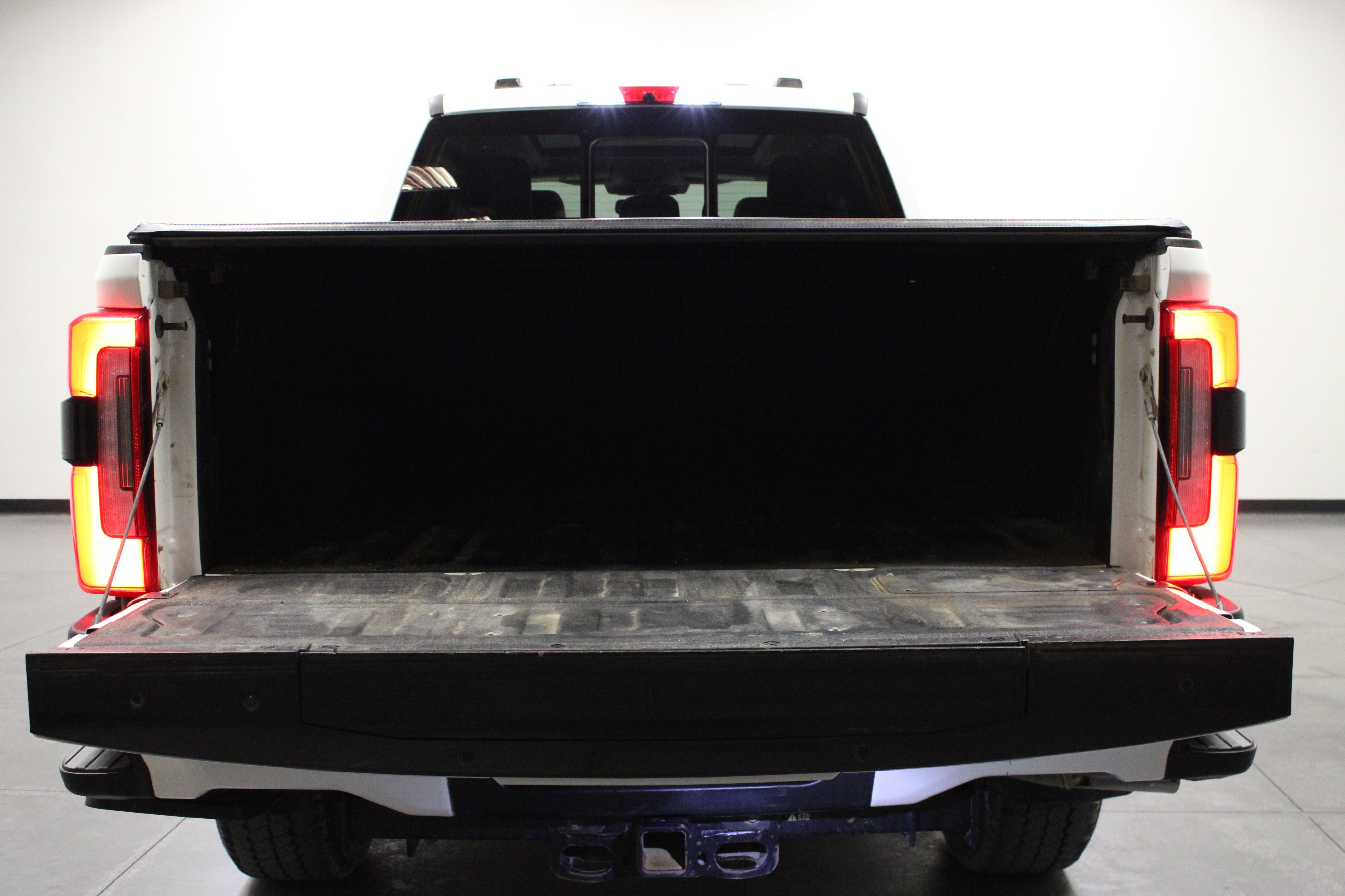 Used 2024 Ford F250 Limited w/ FX4 Off-Road Package AWD/4WD image 14