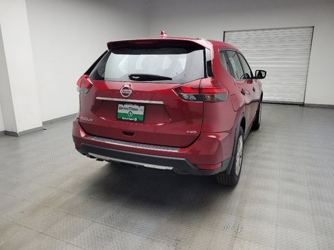 Used 2017 Nissan Rogue S image 7