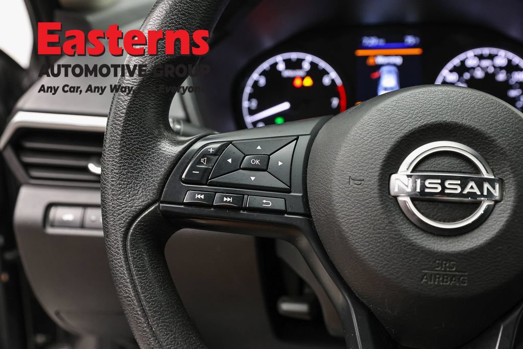 Used 2023 Nissan Altima 2.5 S FWD image 15