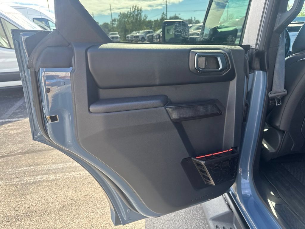 Used 2024 Ford Bronco Raptor w/ Interior Carbon Fiber Pack 6 AWD/4WD image 32