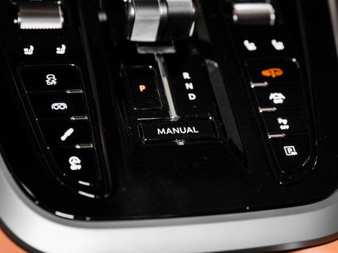 New 2026 Aston Martin DBX S image 38