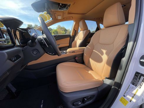 Used 2025 Lexus NX 350 AWD w/ Accessory Package (2T) image 18
