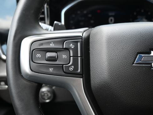 Used 2026 Chevrolet Silverado 1500 LT Trail Boss w/ Convenience Package II AWD/4WD image 17