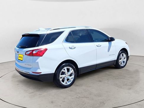 Used 2021 Chevrolet Equinox Premier AWD/4WD image 5