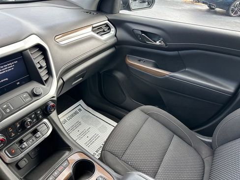 Used 2021 GMC Acadia SLE w/ Driver Convenience Package image 29