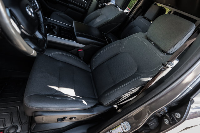 Used 2019 RAM 1500 Big Horn AWD/4WD image 64
