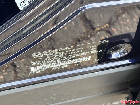 Certified 2026 Toyota bZ FWD image 31