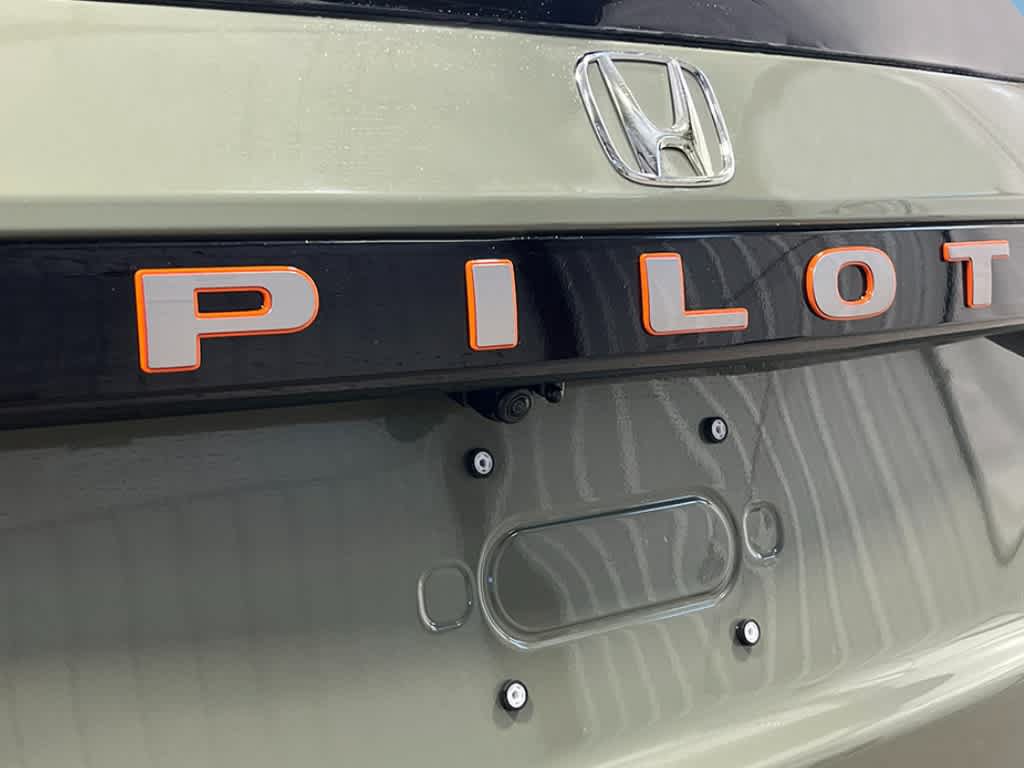 New 2026 Honda Pilot TrailSport image 6