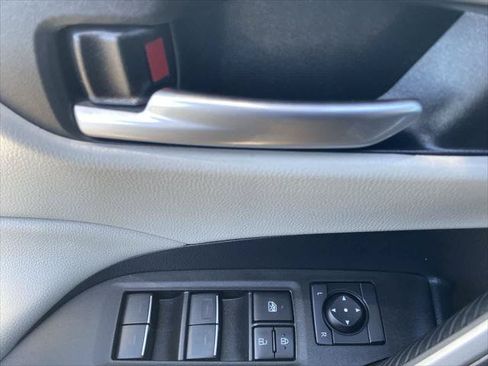 Certified 2023 Toyota RAV4 XLE w/ Convenience Package AWD/4WD image 13