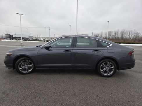 Used 2024 Honda Accord EX image 15