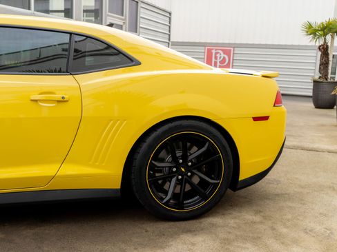 Used 2015 Chevrolet Camaro ZL1 image 5