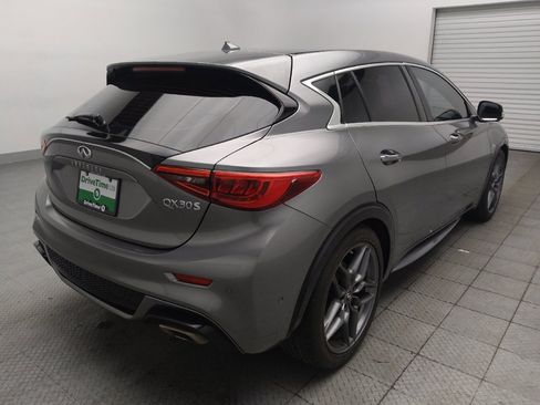 Used 2019 INFINITI QX30 Sport FWD image 9