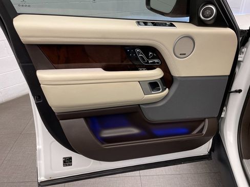 Used 2021 Land Rover Range Rover Westminster Edition image 21