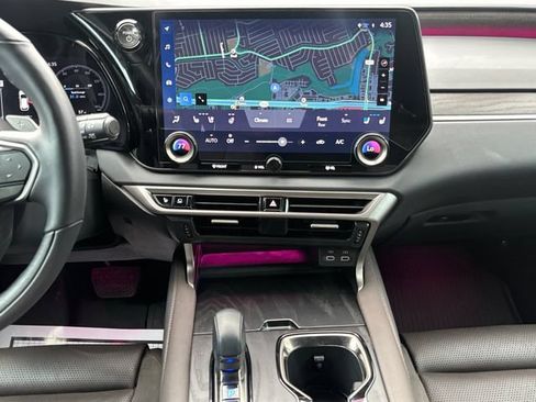 Used 2025 Lexus RX 350 w/ Convenience Package AWD/4WD image 4