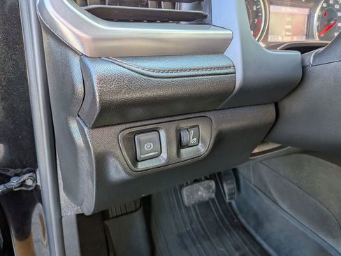 Certified 2022 GMC Acadia AT4 image 15