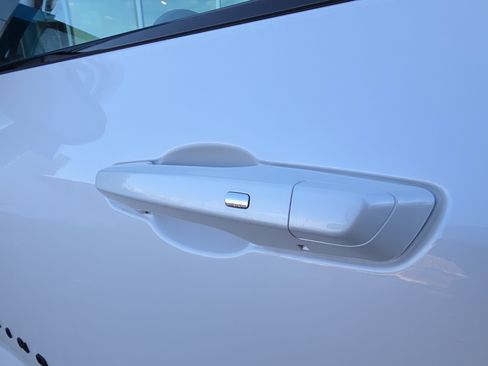 Used 2025 Chevrolet Equinox RS w/ Safety and Technology Package image 14