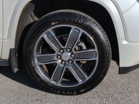 Used 2017 GMC Acadia Denali w/ Technology Package image 10