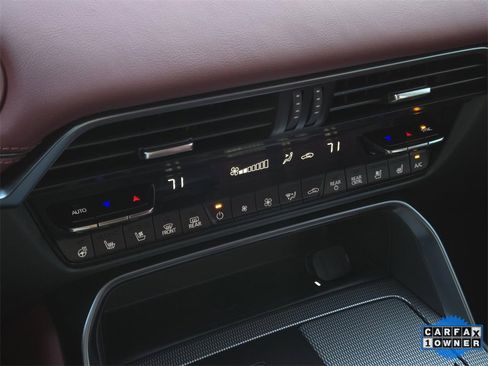 Used 2025 MAZDA CX-70 Plug-In Hybrid w/ Premium Plus image 18