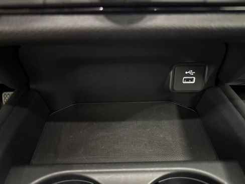 Used 2024 Honda HR-V Sport image 35