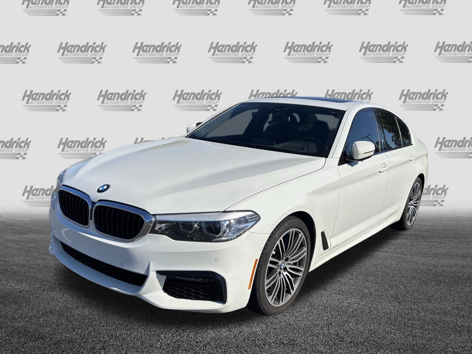 Used 2020 BMW 530i w/ M Sport Package RWD image 6