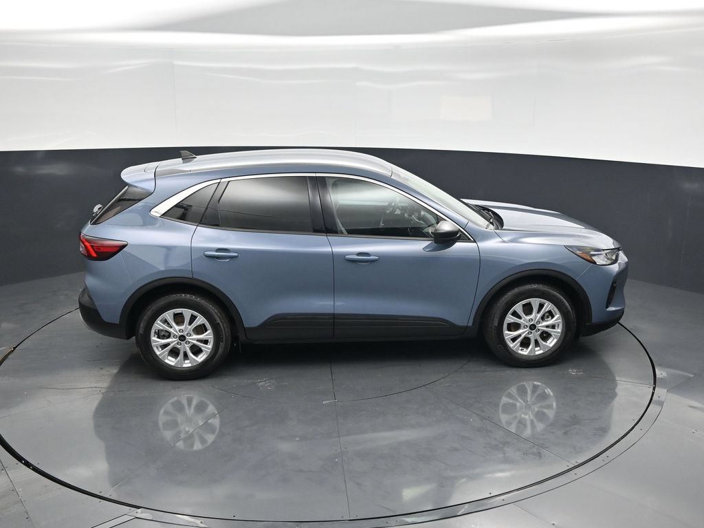 Certified 2024 Ford Escape Active FWD image 40