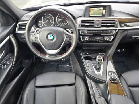 Used 2017 BMW 330i Sedan image 11