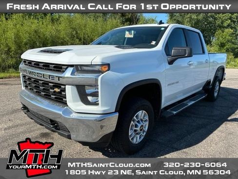 Used 2022 Chevrolet Silverado 2500 LT AWD/4WD image 4