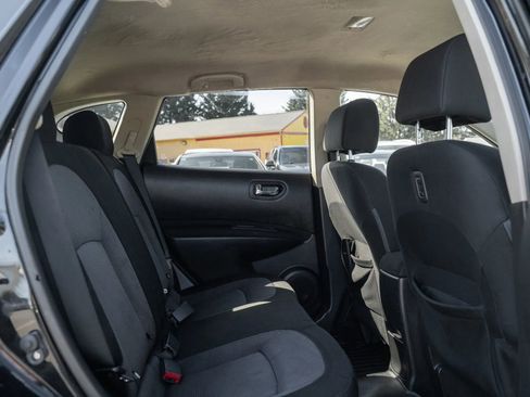 Used 2011 Nissan Rogue SV image 10