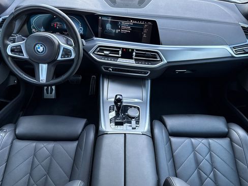 Certified 2023 BMW X5 xDrive45e w/ M Sport Package image 17