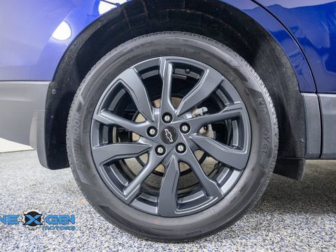 Used 2022 Chevrolet Equinox RS w/ LPO, Floor Liner Package FWD image 45