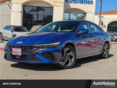 Used 2024 Hyundai Elantra SEL w/ Convenience Package