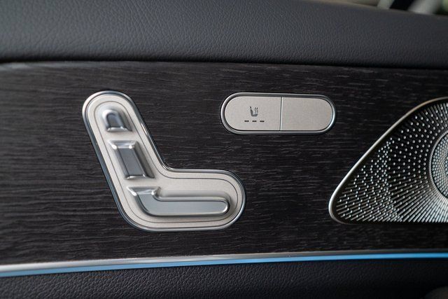 Certified 2026 Mercedes-Benz GLS 450 4MATIC image 31