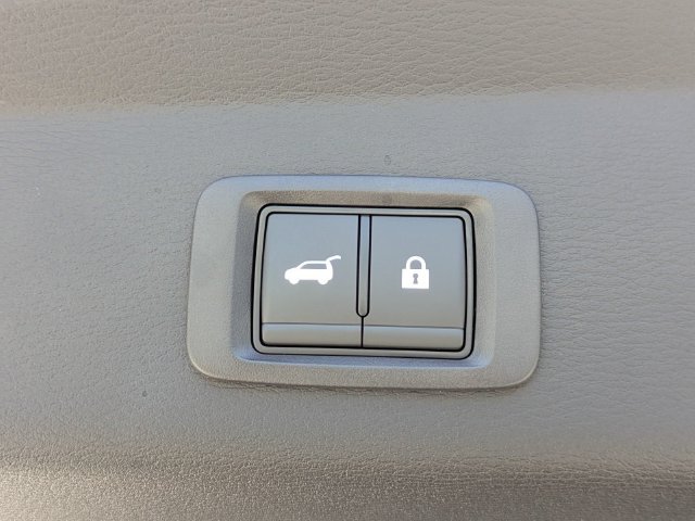 New 2026 Mitsubishi Outlander SEL FWD image 14