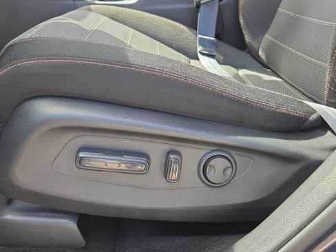 Used 2023 Honda CR-V Sport image 10