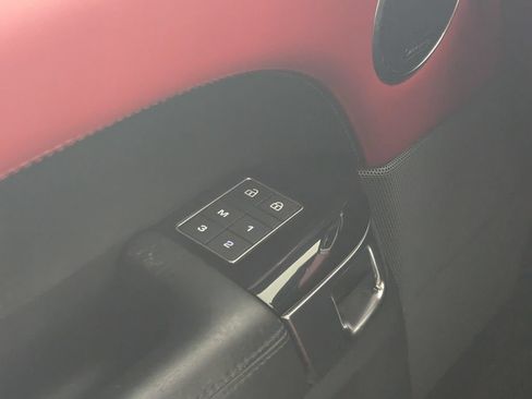Used 2021 Land Rover Range Rover Sport HST AWD/4WD image 18